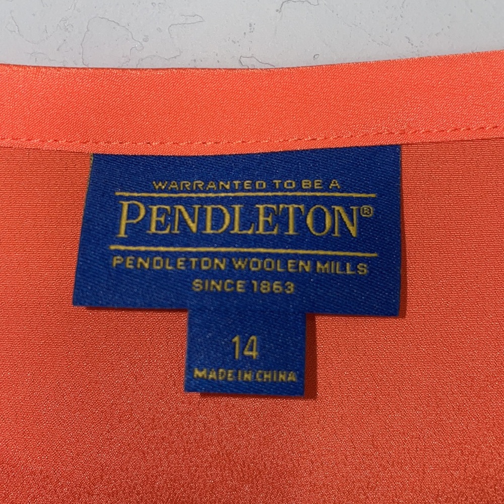 Pendleton Vintage Button Down Top Euc - image 4